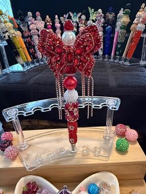 Handcrafted Red Crystal Butterfly Decorative Pen - Brand Unspecified